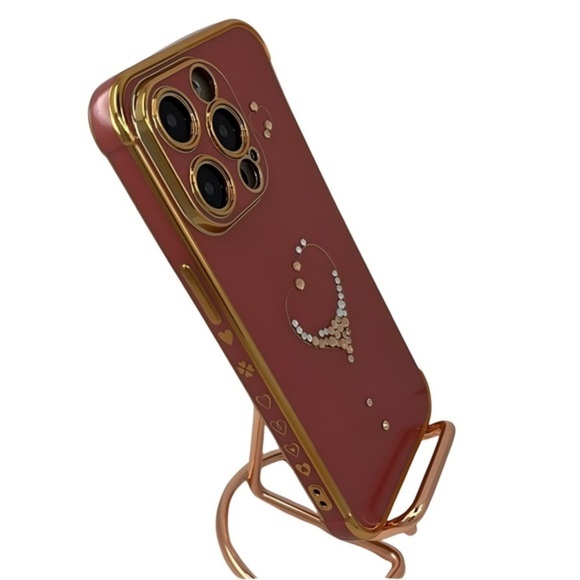 Glamorous Bling: Red Heart iPhone 14 Pro Case w Gold Plating‎ & Camera Protector - Picture 5 of 5